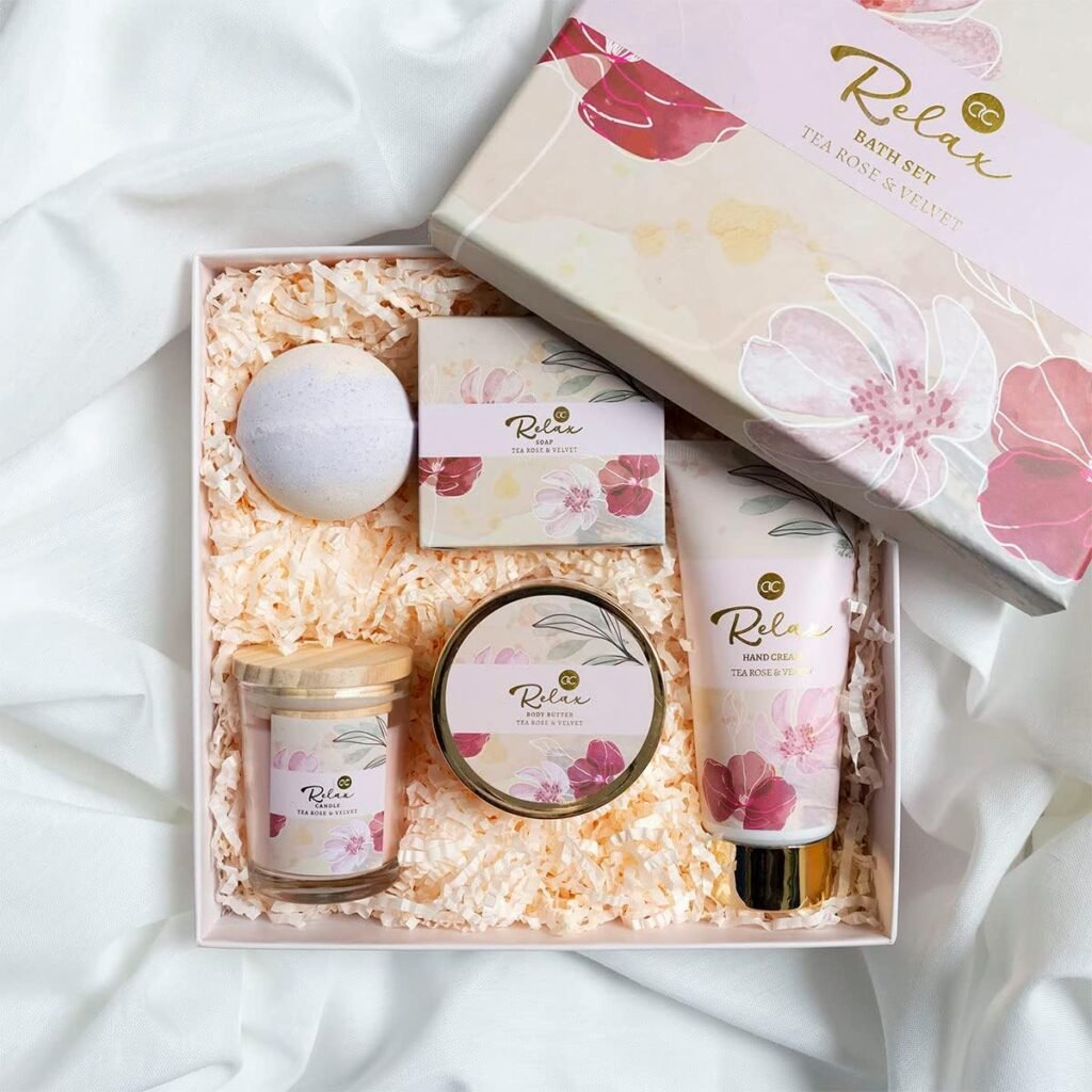 accentra - Coffret cadeau 5 pièces RELAX - avec bougie parfumée, savon, crème pour les mains, beurre corporel et bombe de bain - bien-être pour femmes et filles accentra - Coffret cadeau 5 pièces RELAX - avec bougie parfumée, savon, crème pour les mains, beurre corporel et bombe de bain - bien-être pour femmes et filles