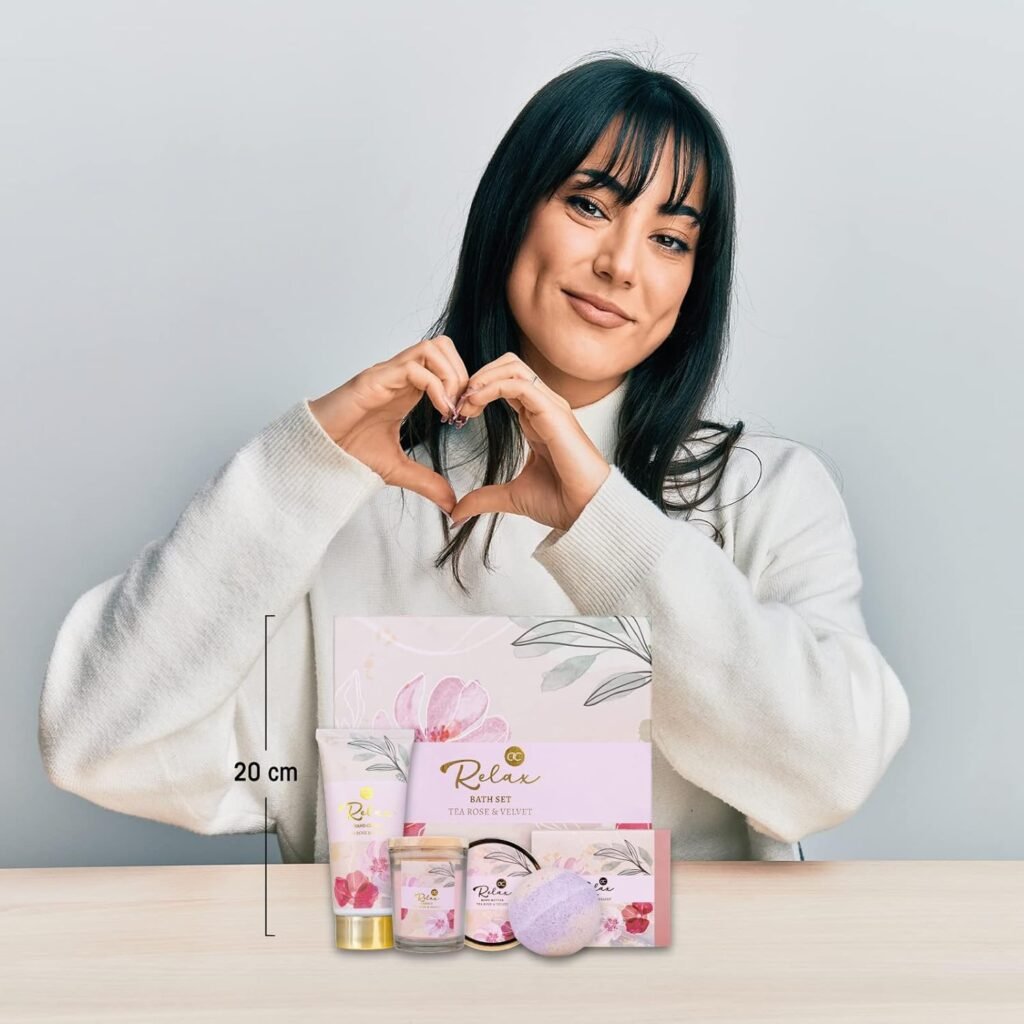 accentra - Coffret cadeau 5 pièces RELAX - avec bougie parfumée, savon, crème pour les mains, beurre corporel et bombe de bain - bien-être pour femmes et filles accentra - Coffret cadeau 5 pièces RELAX - avec bougie parfumée, savon, crème pour les mains, beurre corporel et bombe de bain - bien-être pour femmes et filles